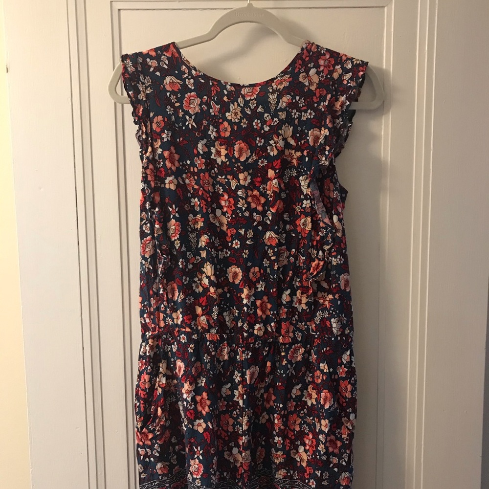 Loft floral romper petite medium